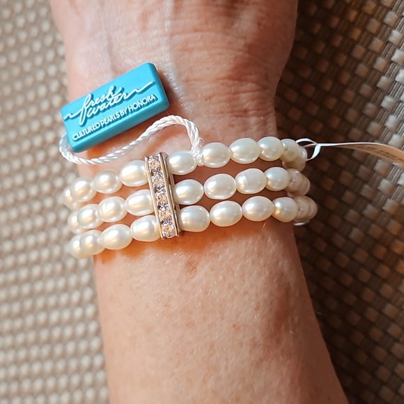 Honora Fresh Water Oval Cultered Pearl Bracelet 3 strand w 3 Swarovski CZ Bars - Picture 2 of 7